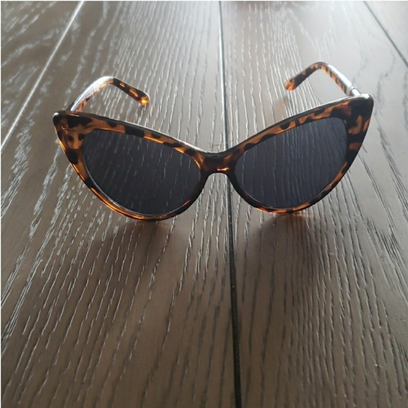 Cat eye Sunglasses - Picture 5 of 5